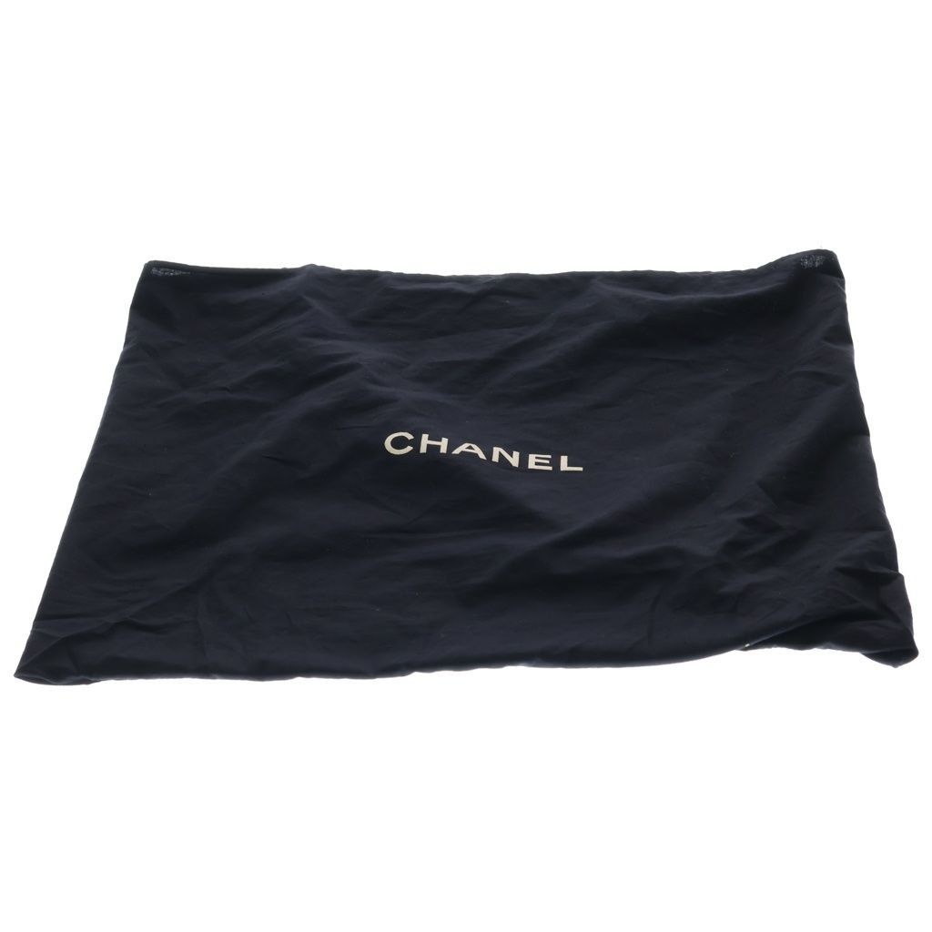 Chanel Quilted CC Logo Chain Tote Lambskin Black Gold — view 7