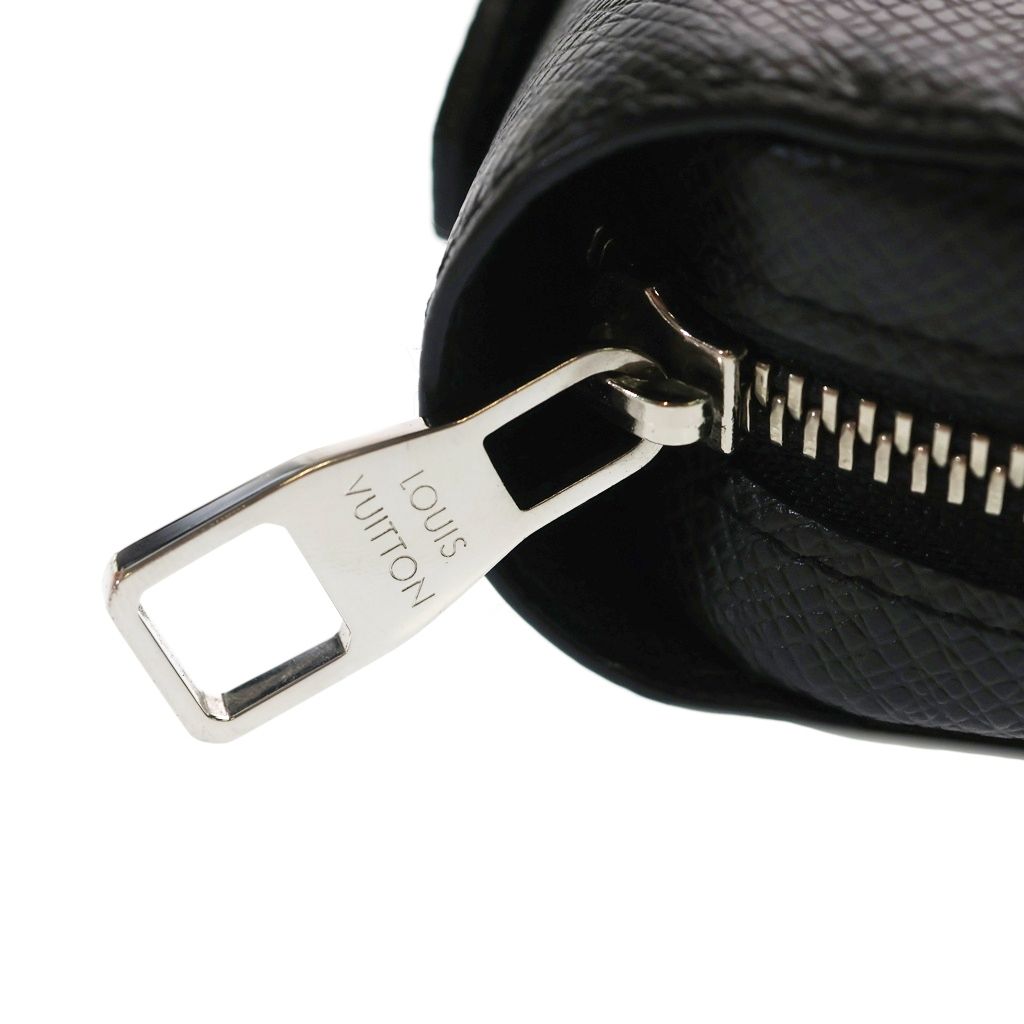 Louis Vuitton Taiga Zippy XL Zip Around Wallet Black Leather Silver — view 5
