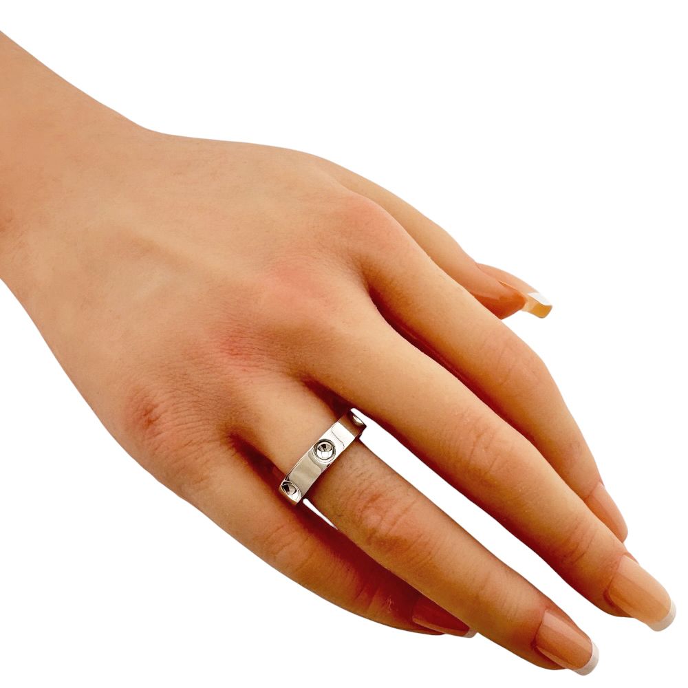 Louis Vuitton Petit Bak Empreinte Ring 18k White Gold — view 2
