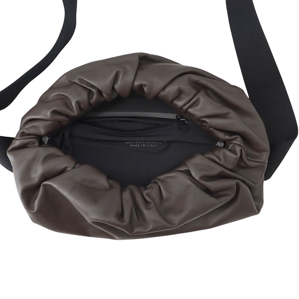 Bottega Veneta Belt Bag the Body — view 6