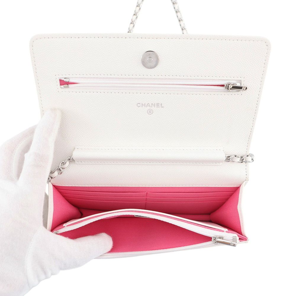 Chanel Chain Wallet CC Logo Quilted 19 Caviar Leather White — view 6