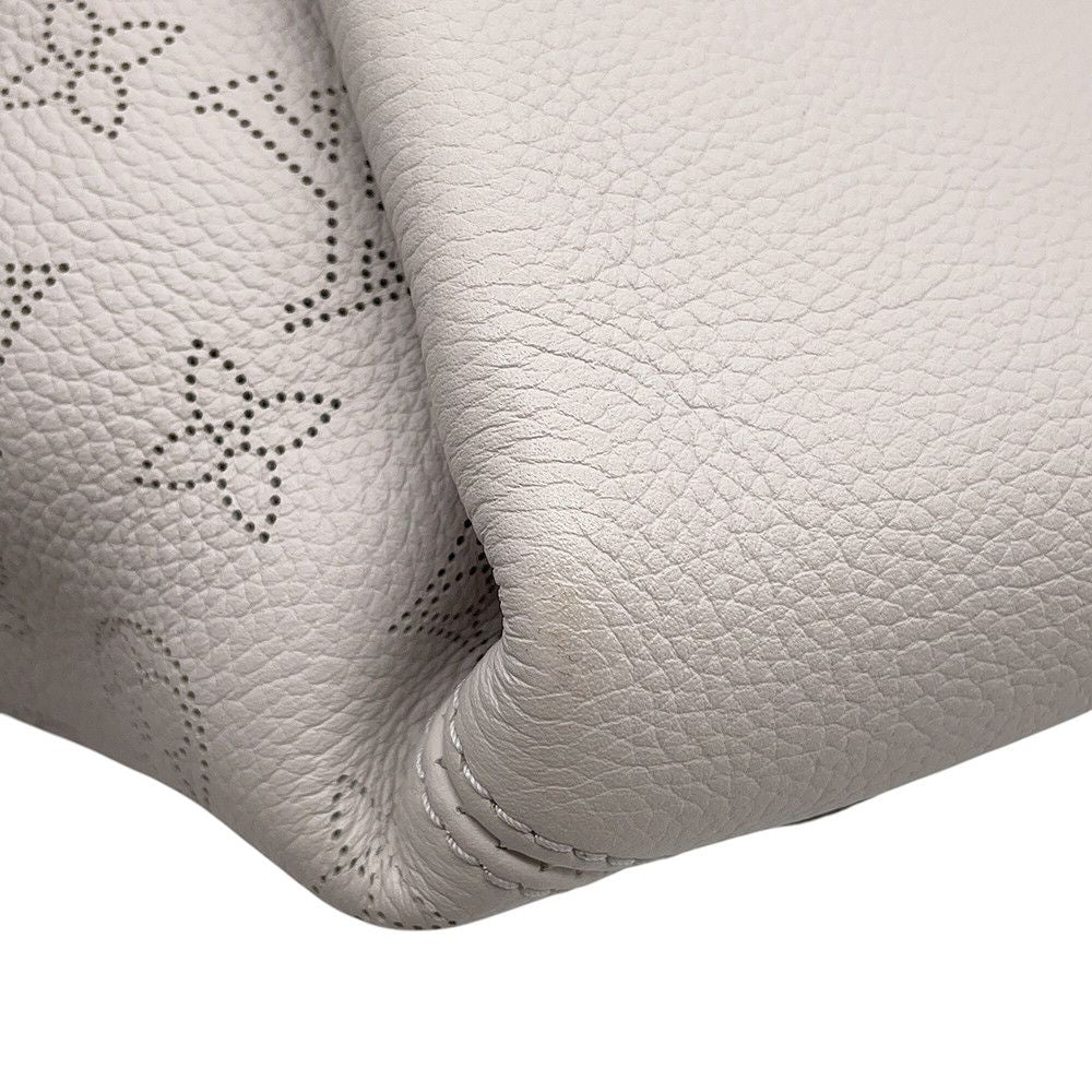Louis Vuitton Monogram Mahina Haumea 2-Way Shoulder Bag Omea — view 7