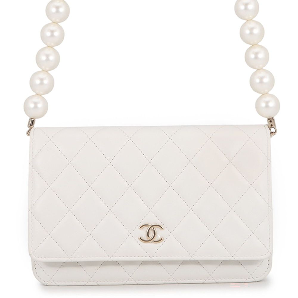 Chanel Pearl Chain Wallet Quilted CC Logo Lambskin White