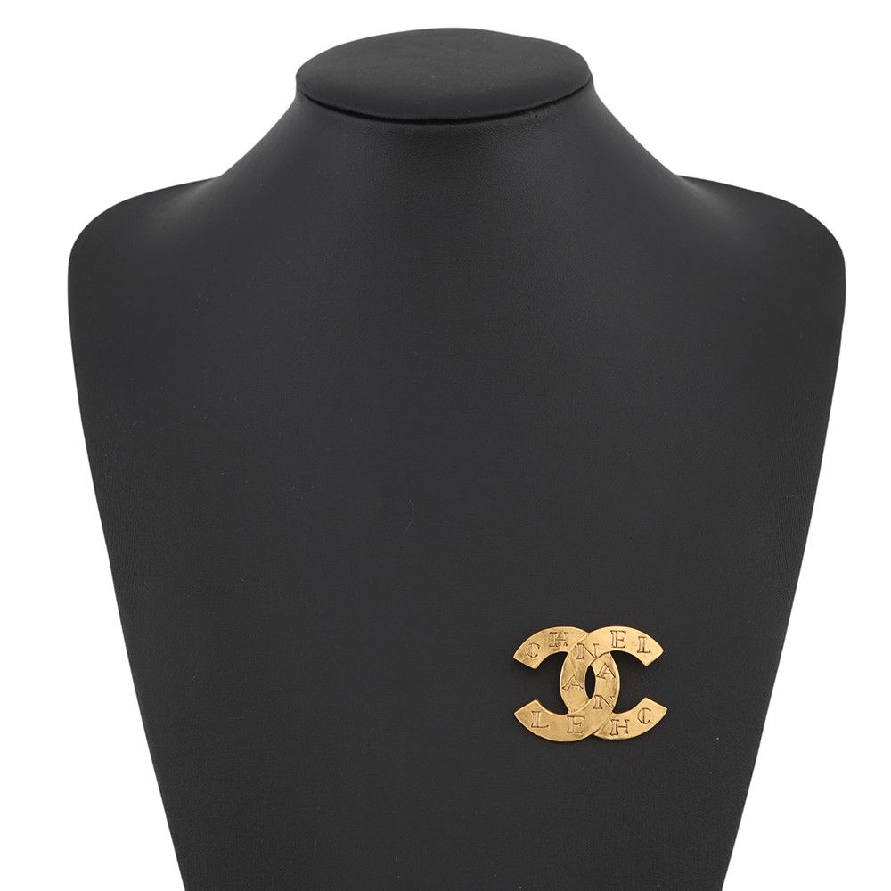 Chanel Brooch CC Logo 99 a — view 4