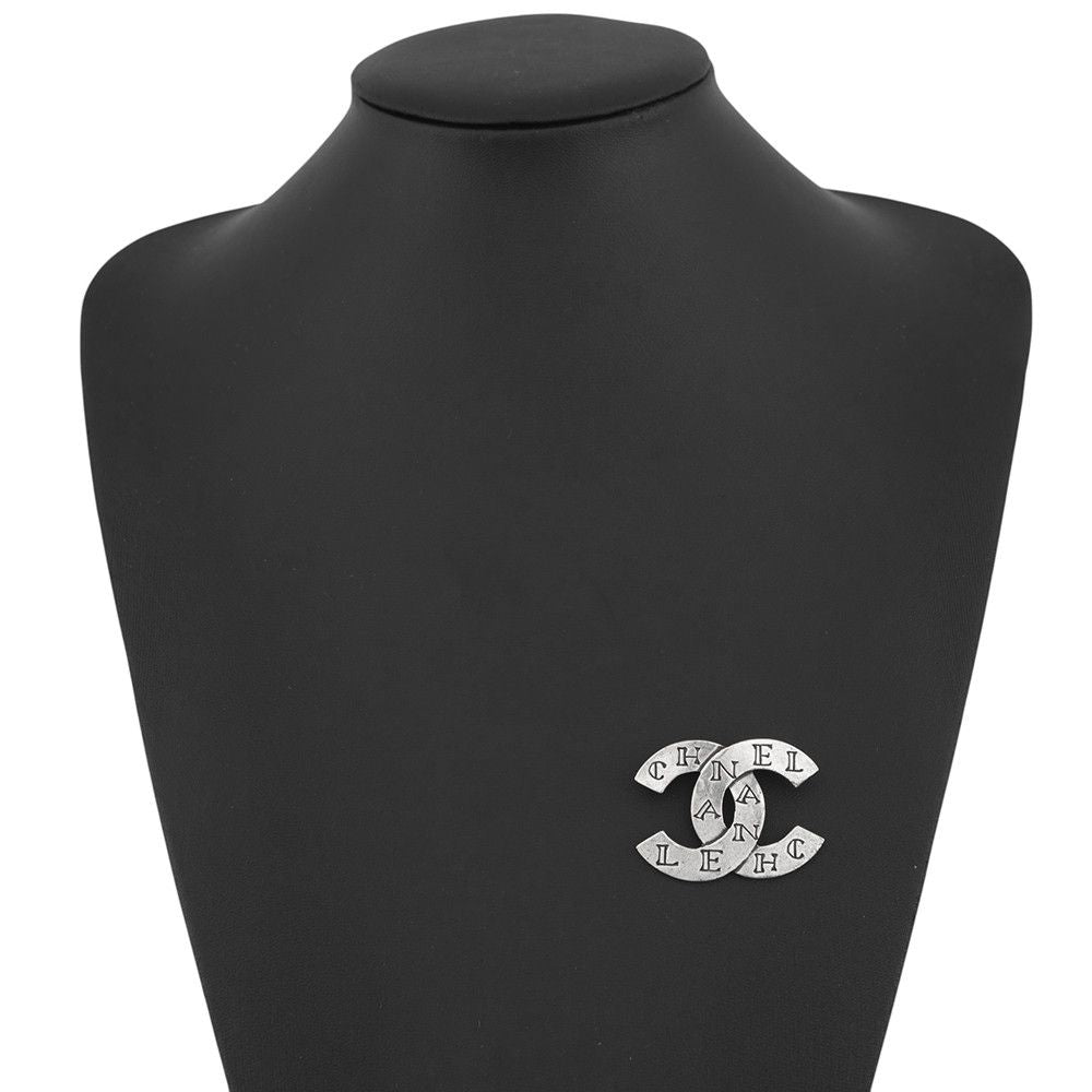 Chanel Brooch CC Logo 99 a — view 4