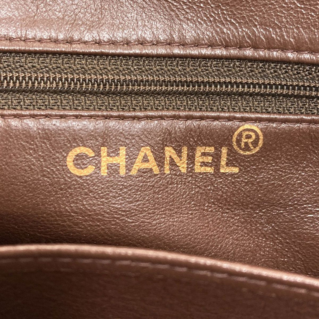 Chanel Quilted Gold Tote Lambskin — view 6
