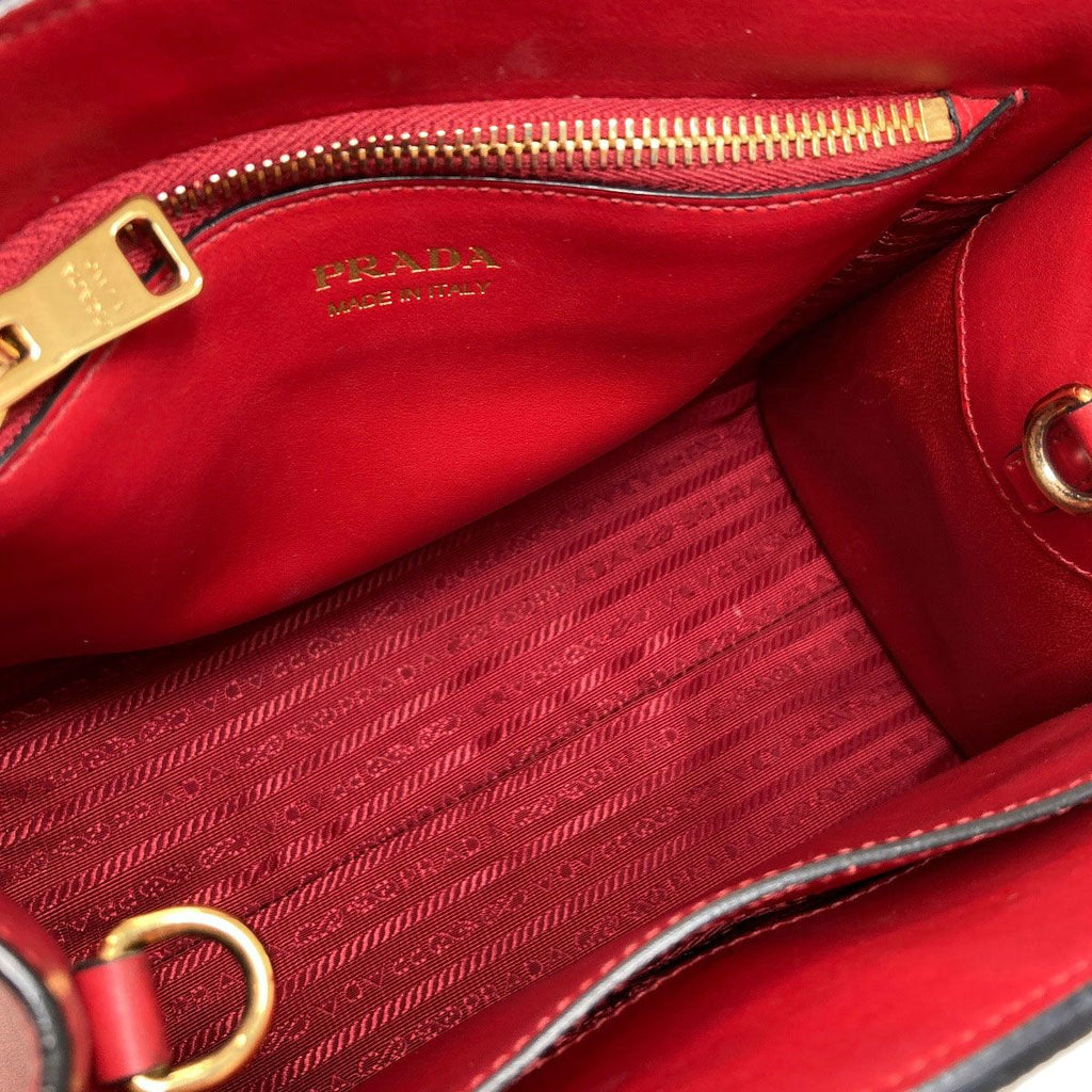 Prada Monochrome 2-Way Handbag Saffiano — view 5