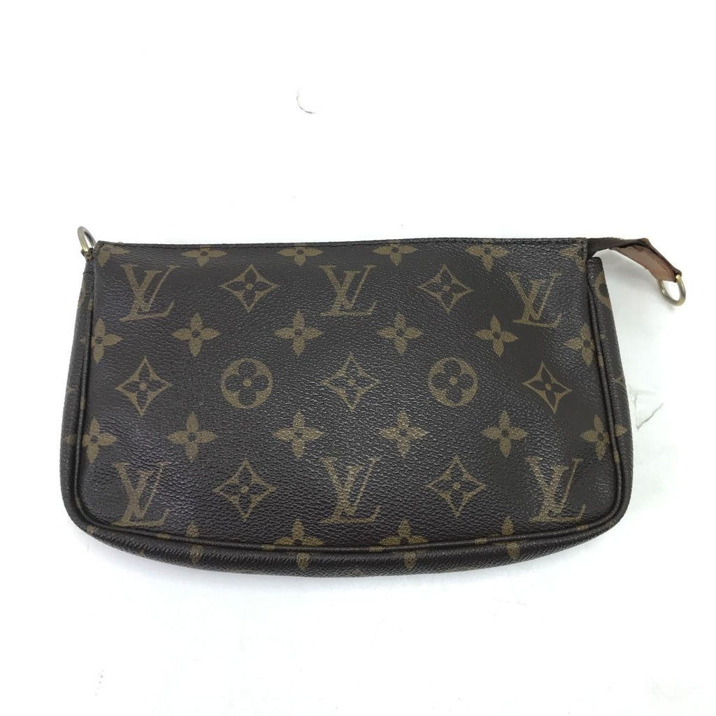 Louis Vuitton Pouch Monogram Soire Fastener Tab Missing — view 3