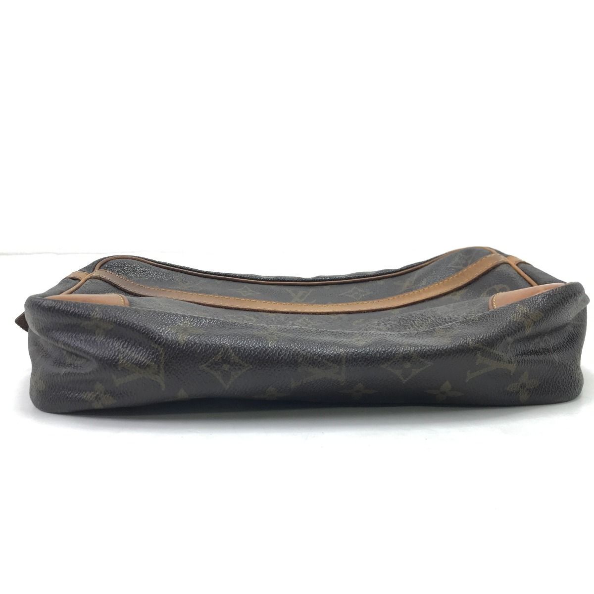 Louis Vuitton Second Bag Monogram Compiegne Pocket Cannot Be Brown — view 3