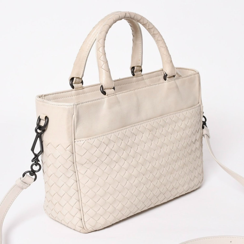 Bottega Veneta Intrecciato 2-Way Shoulder Bag Off White Black — view 3