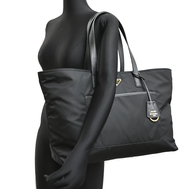 Prada Tote Black — view 9