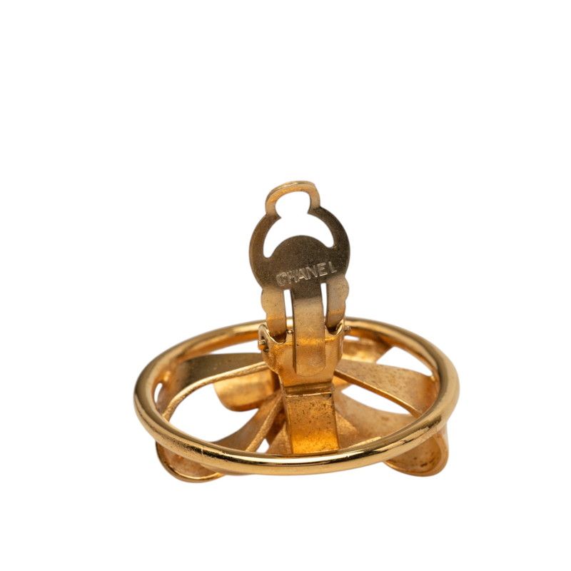Chanel CC Logo Ribbon Round Earrings Gold Plated Faux Pearl — view 3