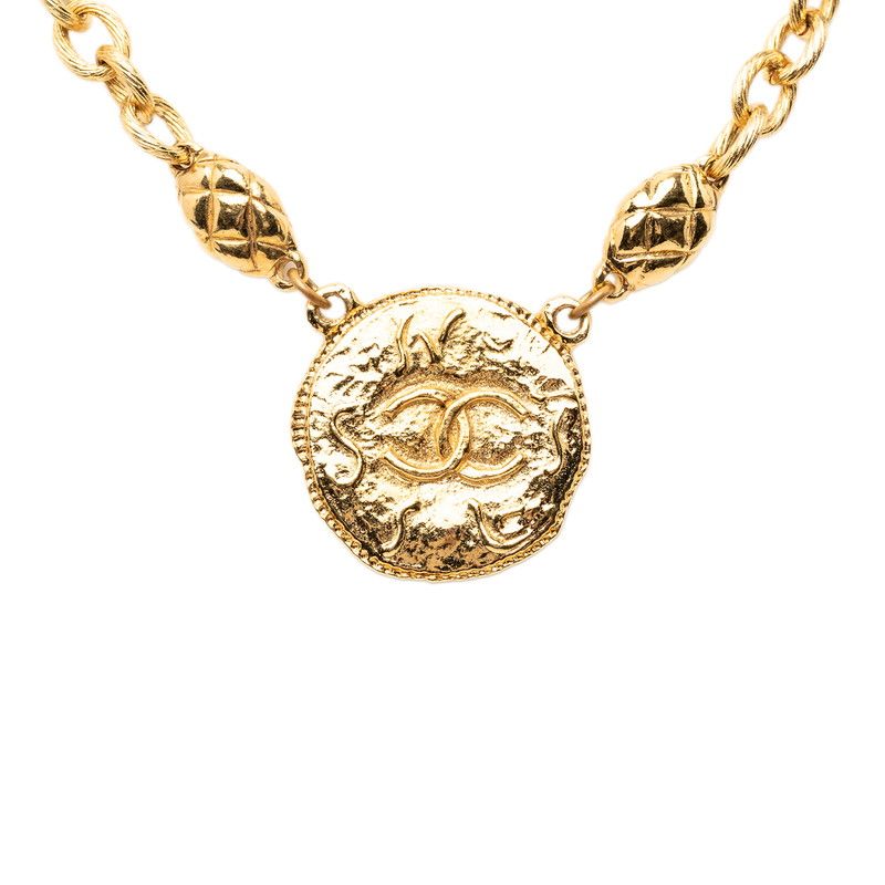 Chanel Quilted CC Logo Vintage Chain Necklace Gold Plated — view 2