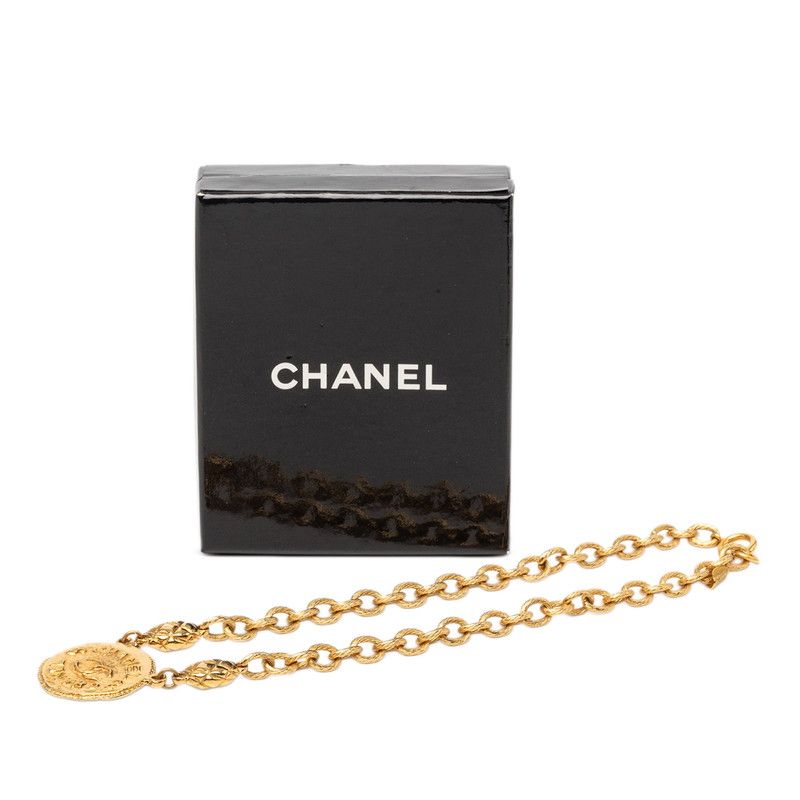 Chanel Quilted CC Logo Vintage Chain Necklace Gold Plated — view 7