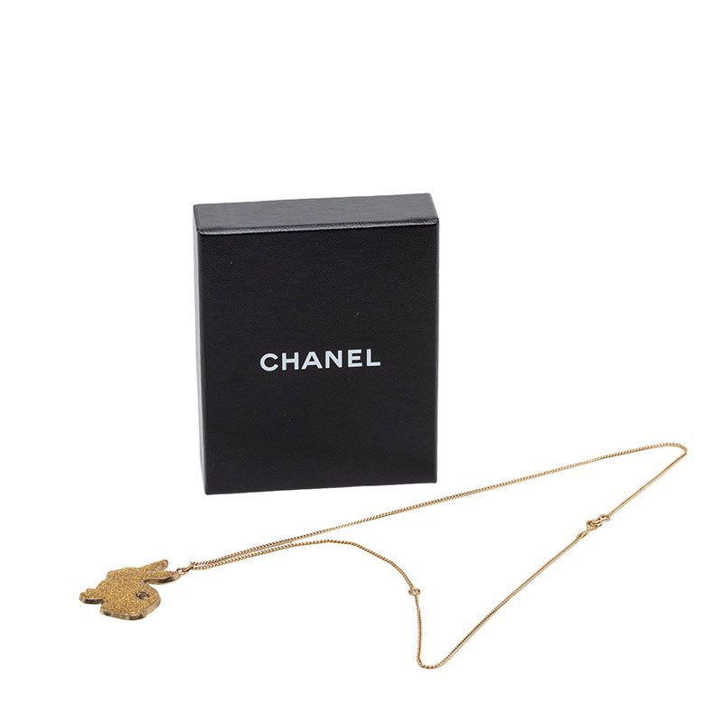 Chanel Rabbit CC Logo Pendant Gold Plated — view 6