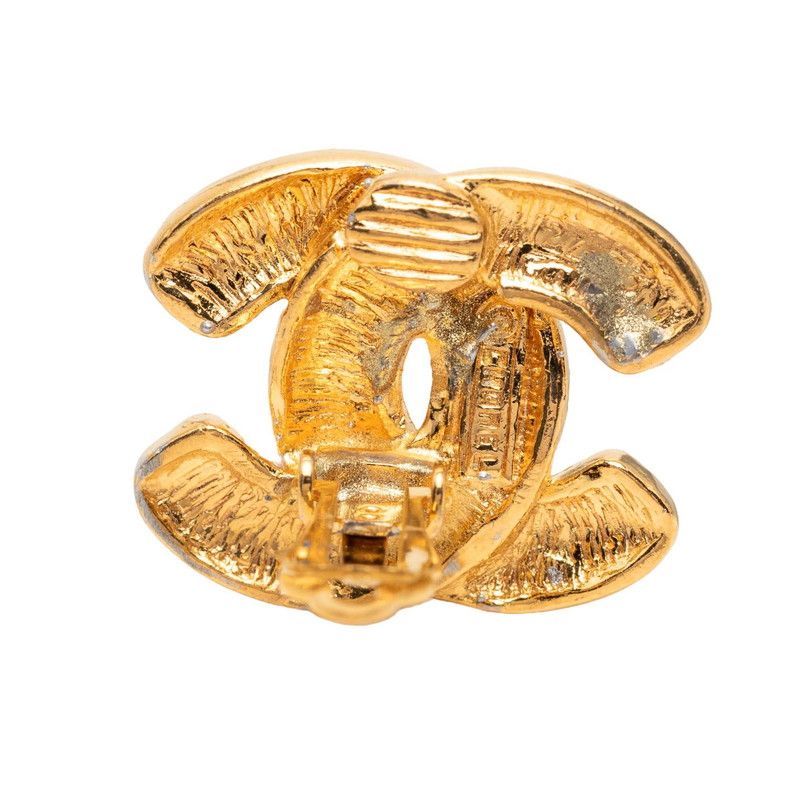 Chanel CC Logo Quilted Earrings Gold Plated — view 3