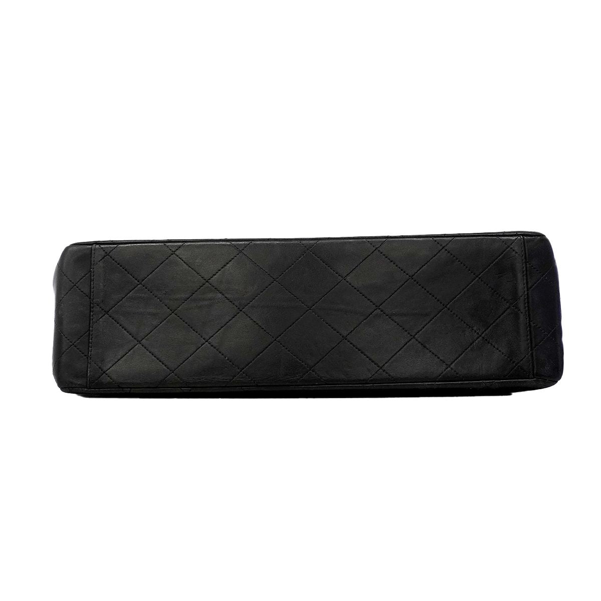 Chanel Shoulder Bag Deca Quilted Lambskin Black Gold — view 3