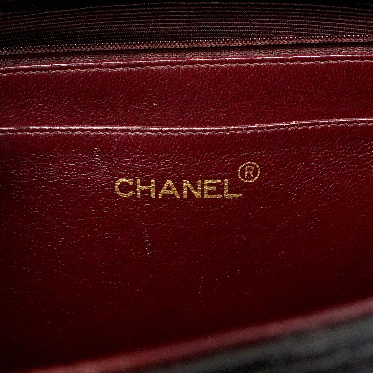Chanel Shoulder Bag Deca Quilted Lambskin Black Gold — view 5