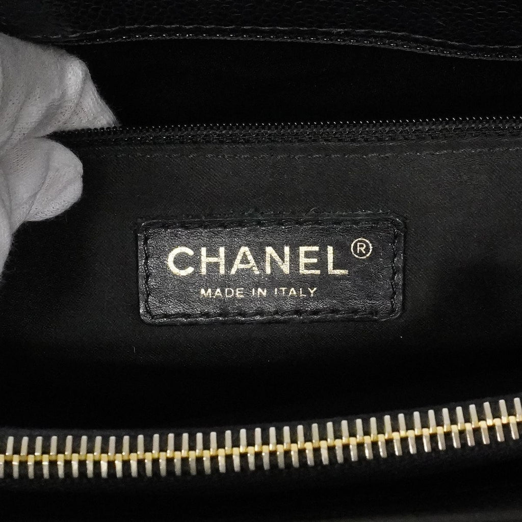 Chanel Chain Tote Quilted Caviar Leather Black Gold — view 5