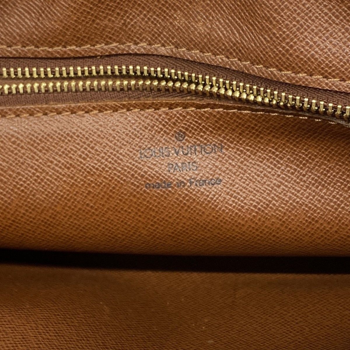 Louis Vuitton Clutch Monogram Marly Dragonne GM Brown — view 5