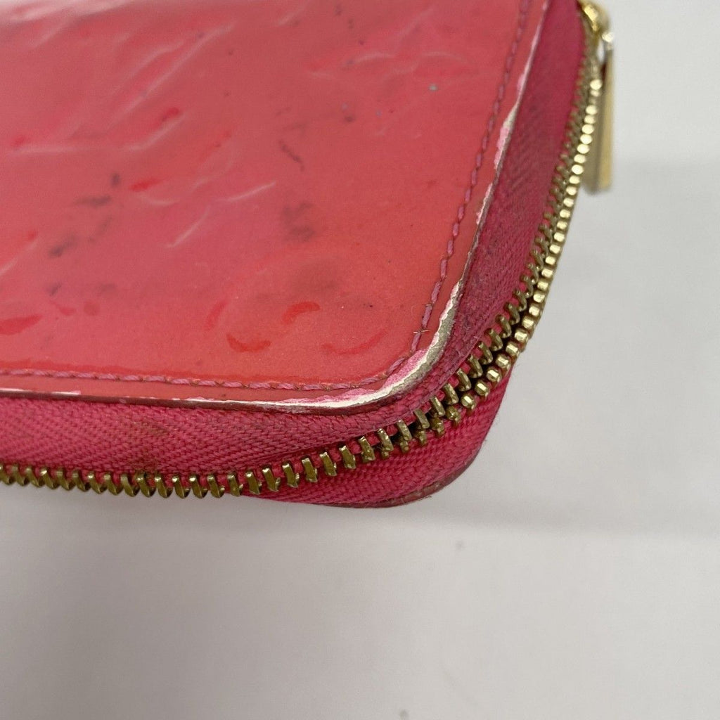 Louis Vuitton Coin Case Vernis Zippy Purse Rose Pop — view 5