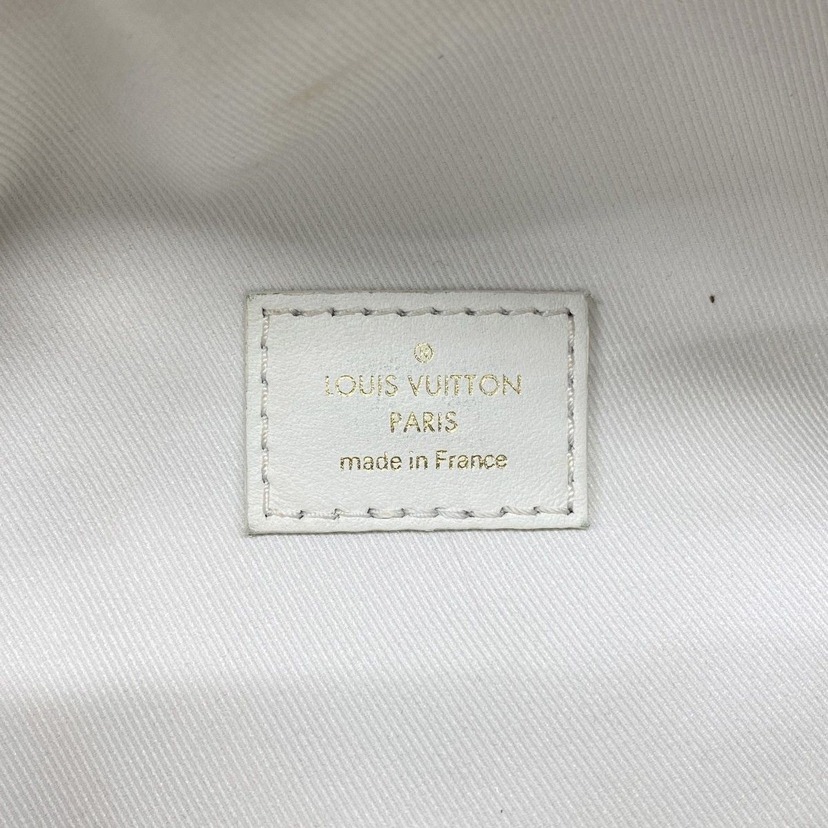 Louis Vuitton Waist Bag New Wave White — view 5