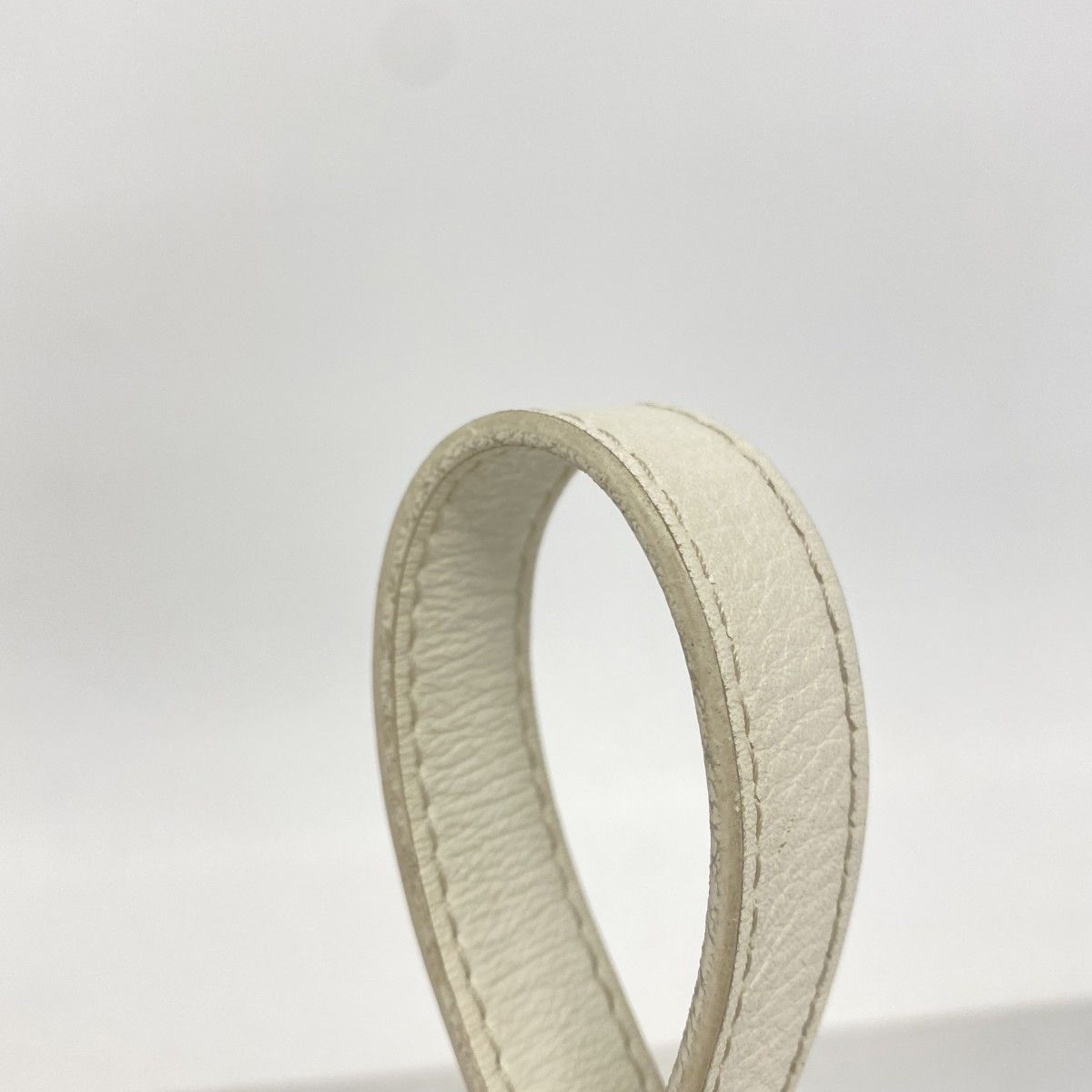 Louis Vuitton Waist Bag New Wave White — view 9