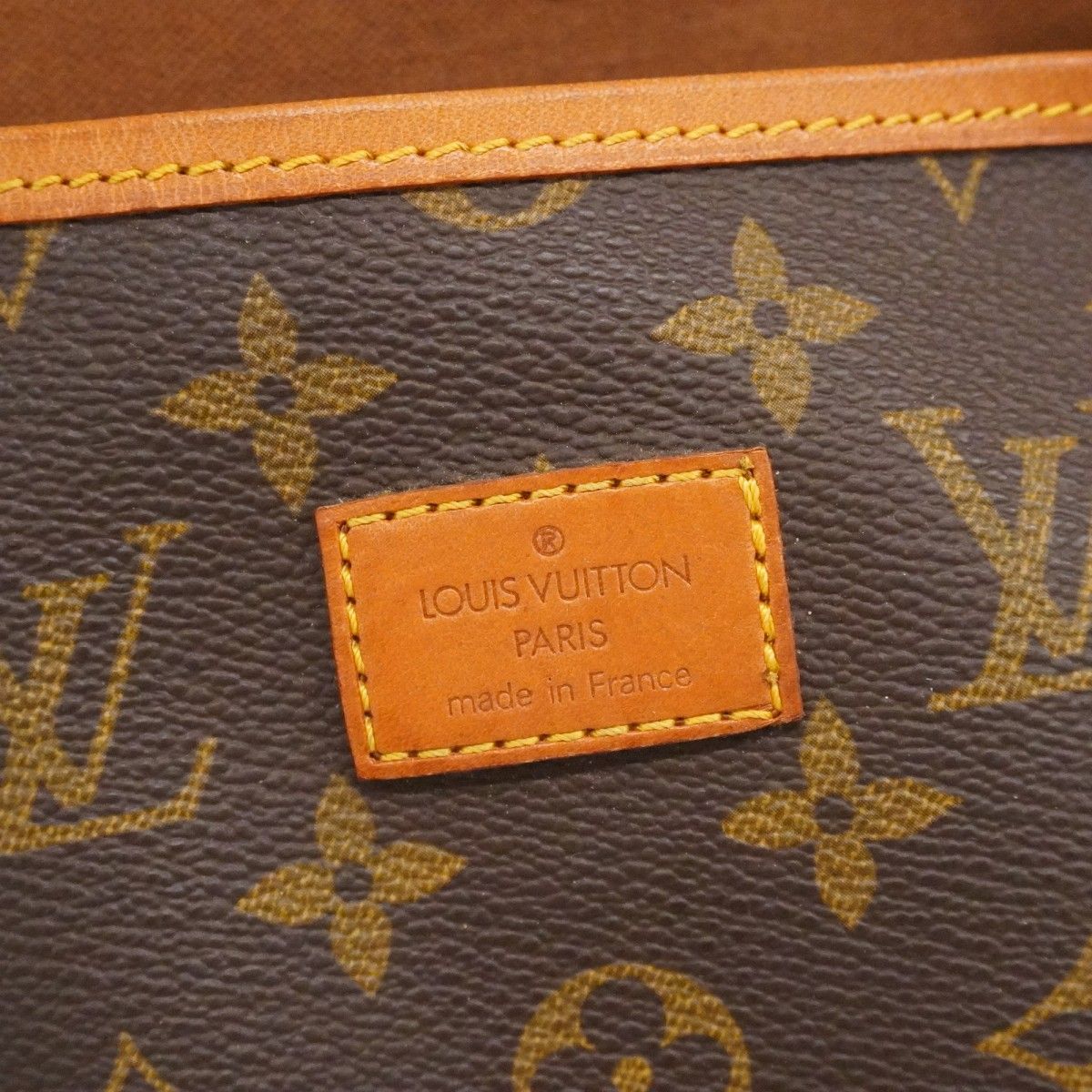 Louis Vuitton Shoulder Bag Monogram Saumur 35 Brown — view 5