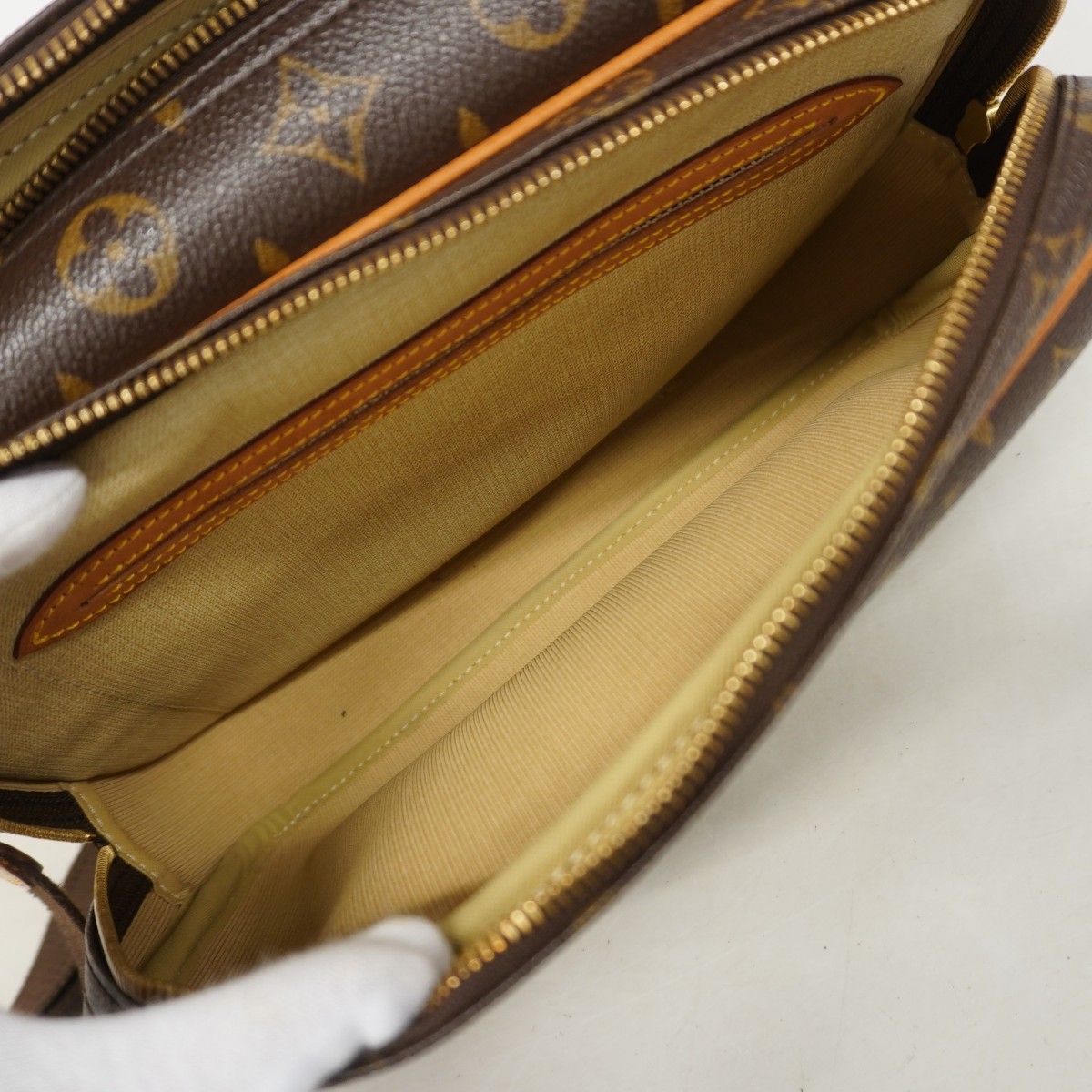 Louis Vuitton Shoulder Bag Monogram Reporter PM Brown — view 4