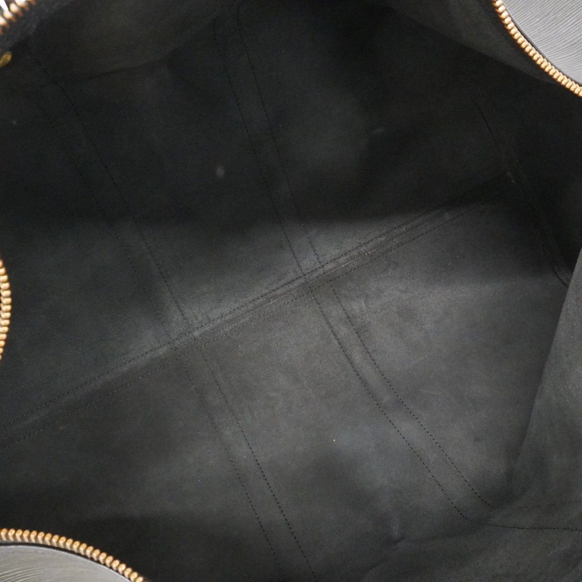 Louis Vuitton Boston Bag Epi Keepall 55 Noir — view 4