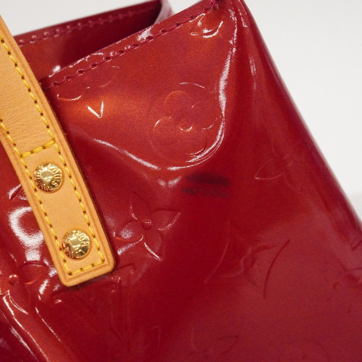 Louis Vuitton Handbag Vernis Reed PM Pomme D'amour — view 7