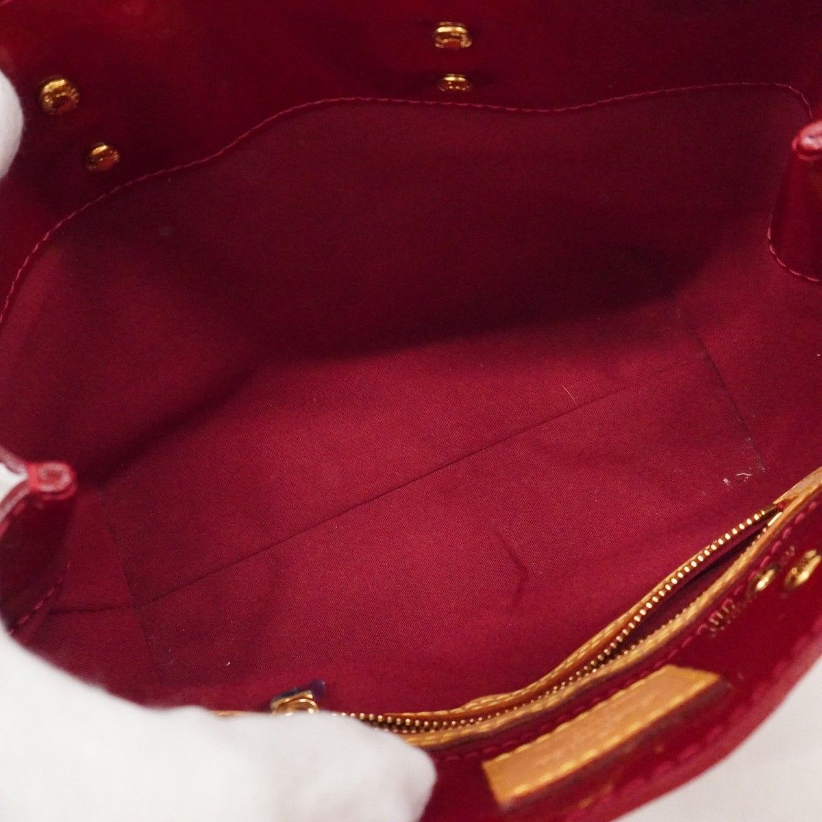 Louis Vuitton Handbag Vernis Reed PM Pomme D'amour — view 4