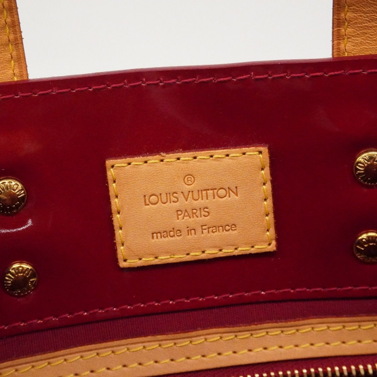 Louis Vuitton Handbag Vernis Reed PM Pomme D'amour — view 5