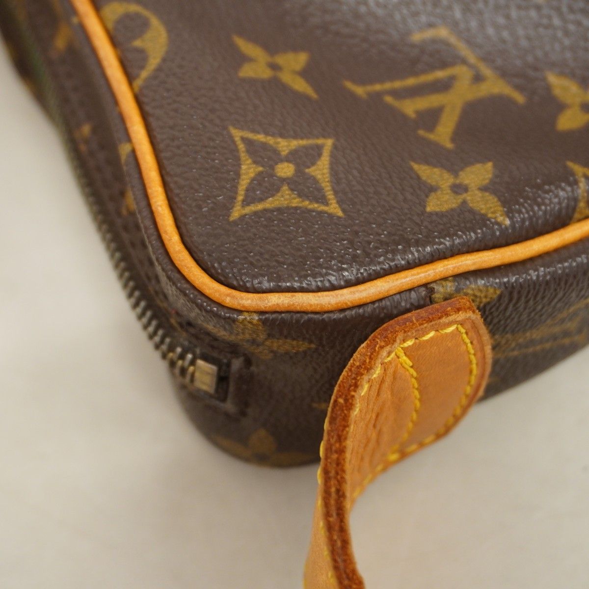 Louis Vuitton Shoulder Bag Monogram Croissant Brown — view 7