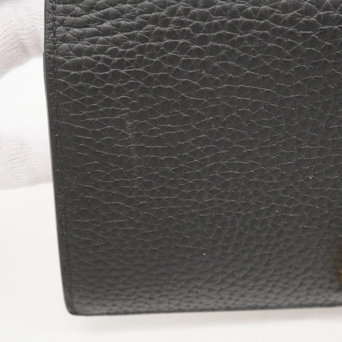 Louis Vuitton Wallet Capucines Taurillon LV Vertical Noir — view 7