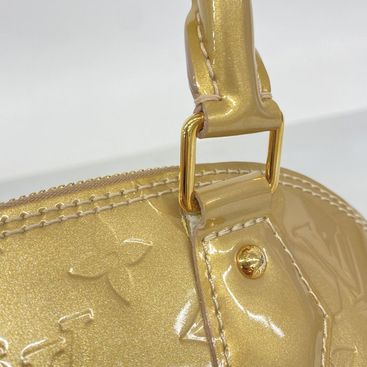 Louis Vuitton Handbag Vernis Alma BB Beige Poudre 2-Way — view 6