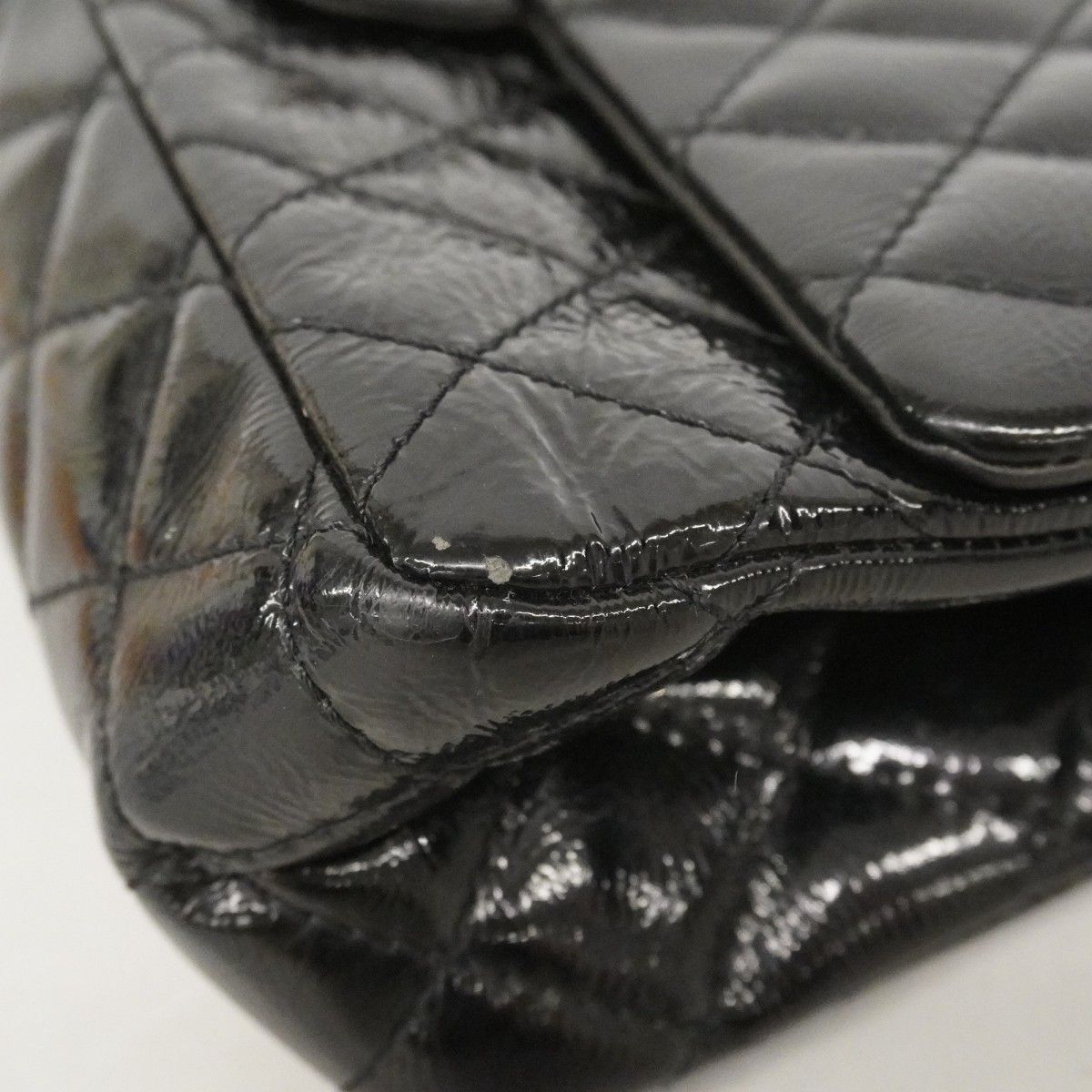 Chanel Shoulder Bag 2.55 Patent Leather Black Silver — view 7