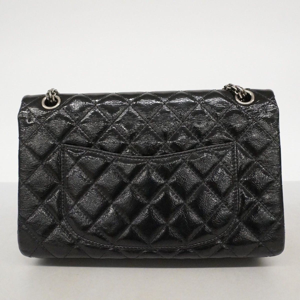 Chanel Shoulder Bag 2.55 Patent Leather Black Silver — view 9