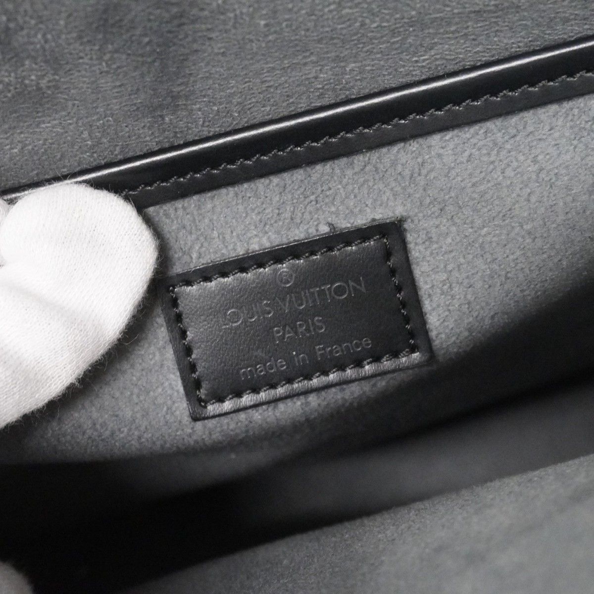 Louis Vuitton Handbag Epi Ombre Noir — view 5