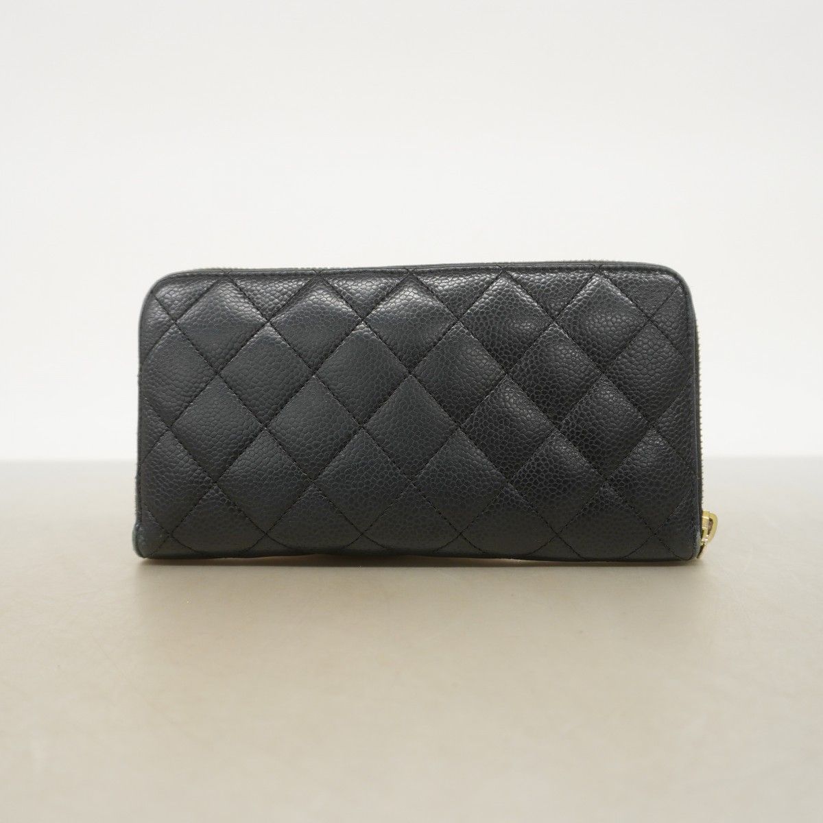 Chanel Wallet Quilted Caviar Leather Black Gold — view 8