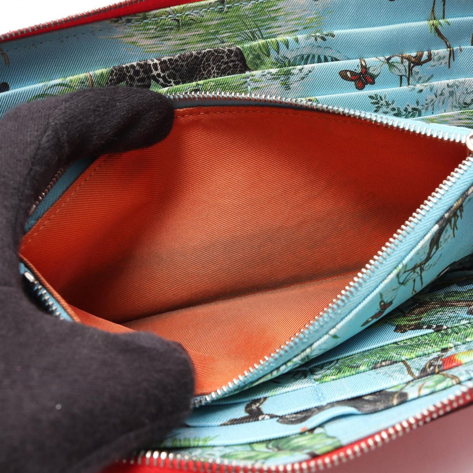 Hermes Round Wallet Azap Long Silk in le Juc Long — view 6