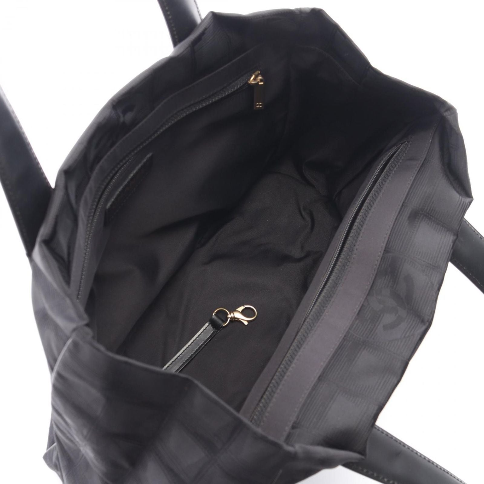 Chanel Tote New Travel Line PM Black Leather New PM — view 3