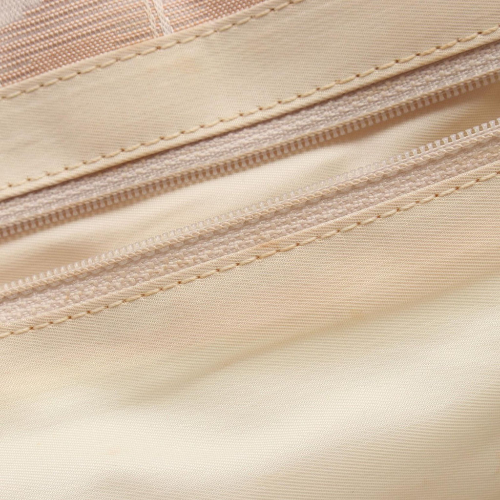 Chanel Tote New Travel Line Beige Leather — view 8