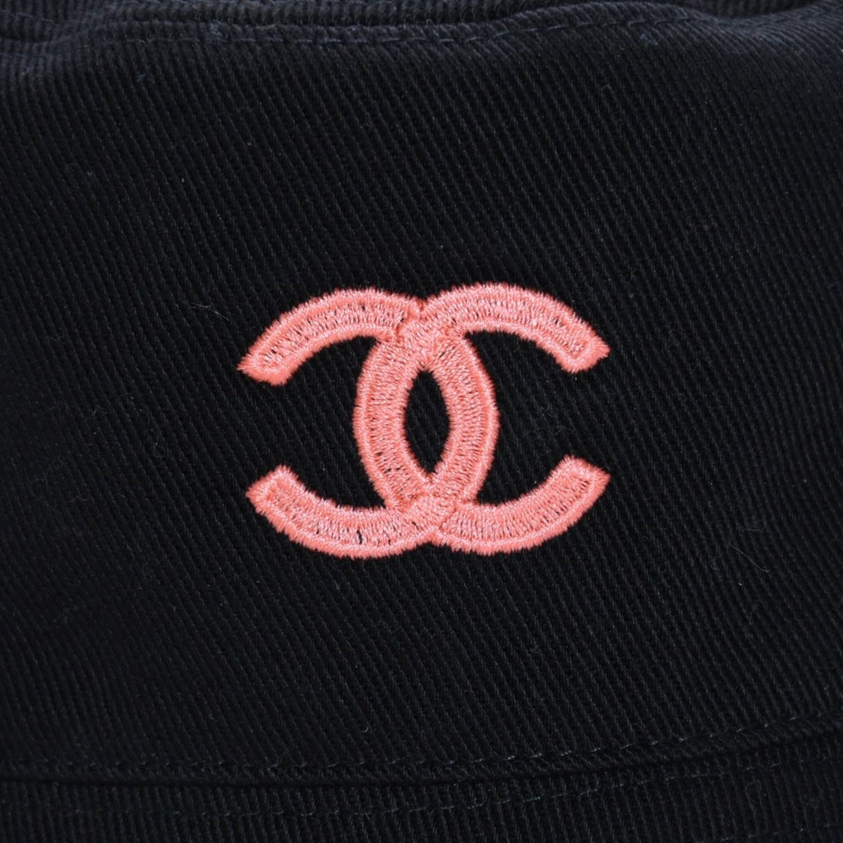 Chanel CC Logo Hat Cotton Black Pink Multicolor — view 3