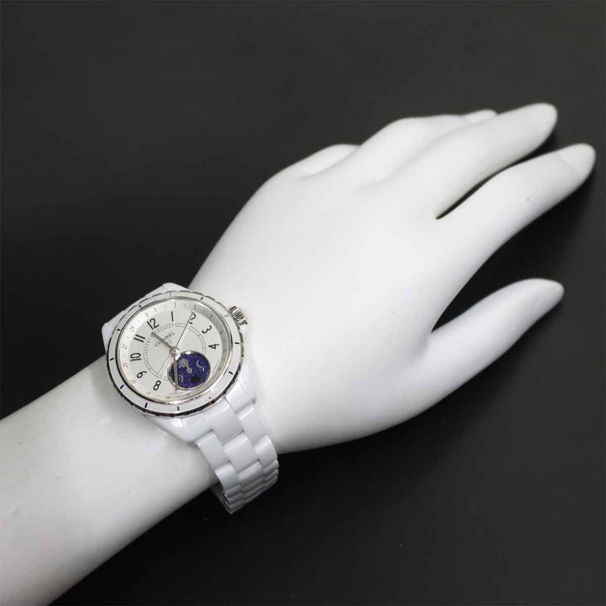 Chanel Fars de Lune Moon Phase Watch White Automatic Winding — view 3
