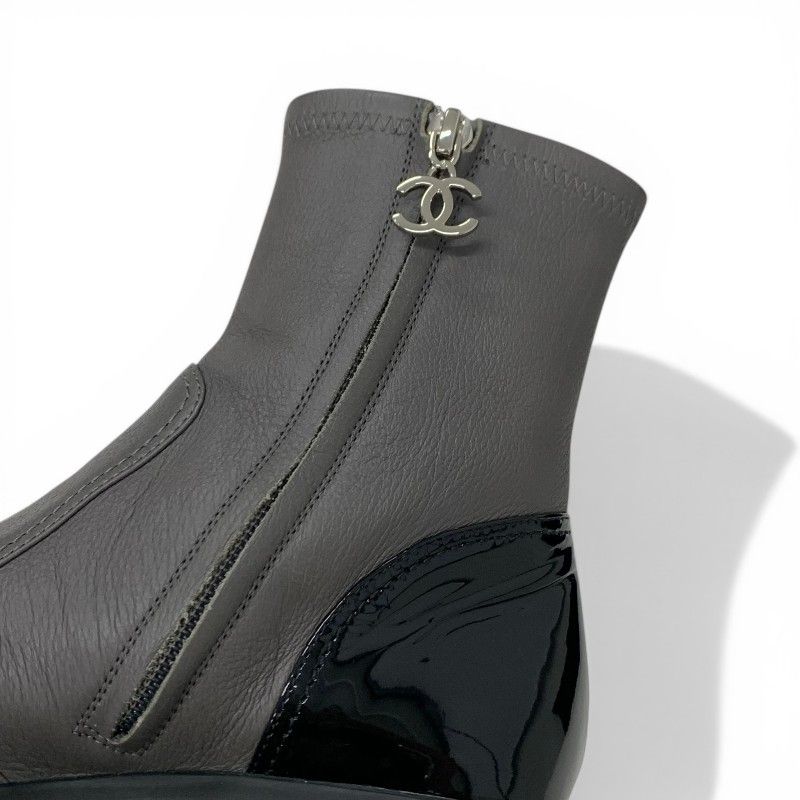 Chanel Boots Short Shoes Leather Patent Gray Black Silver CC Logo — view 8