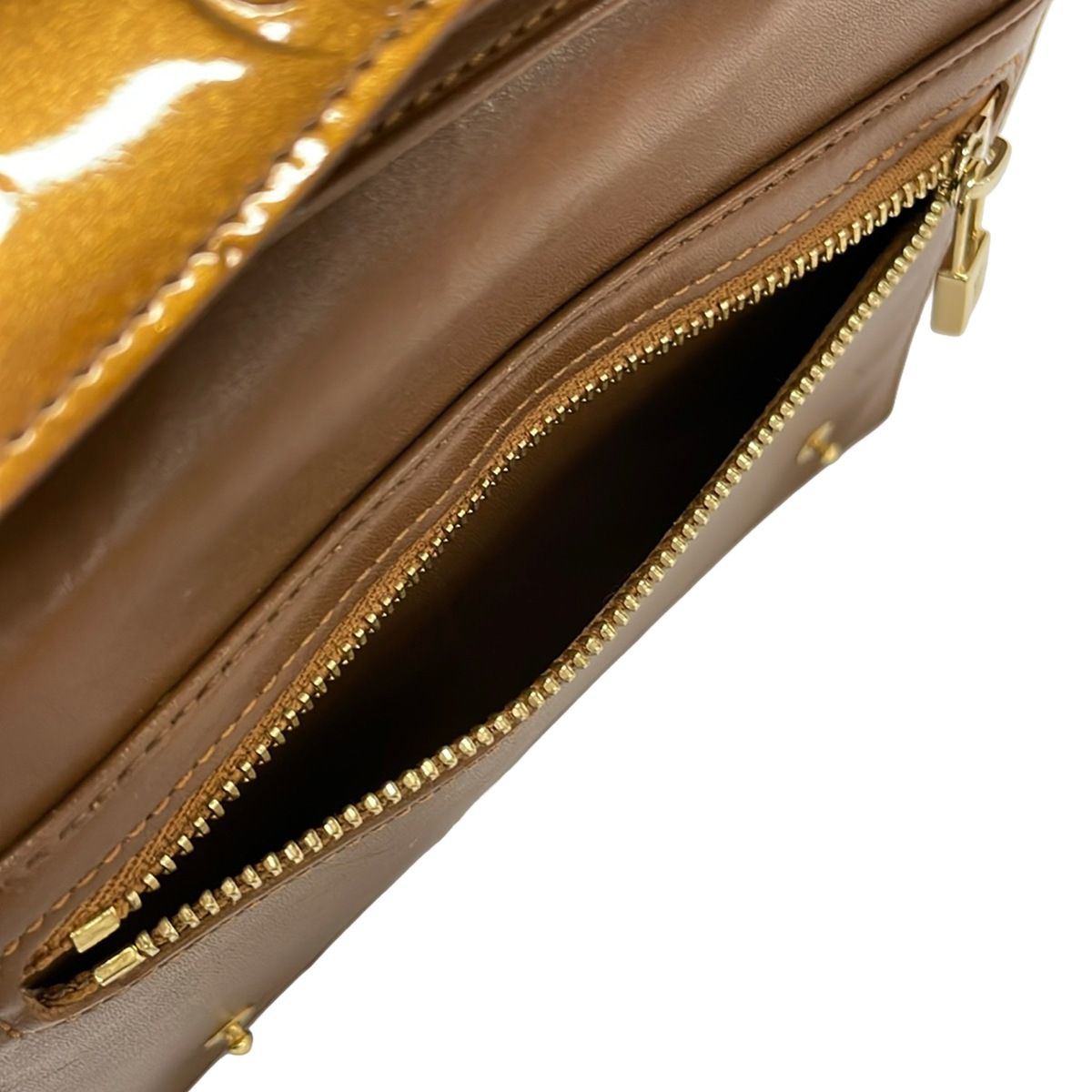 Louis Vuitton Wallet Monogram Vernis Walker Blanc Shoulder Leather — view 5