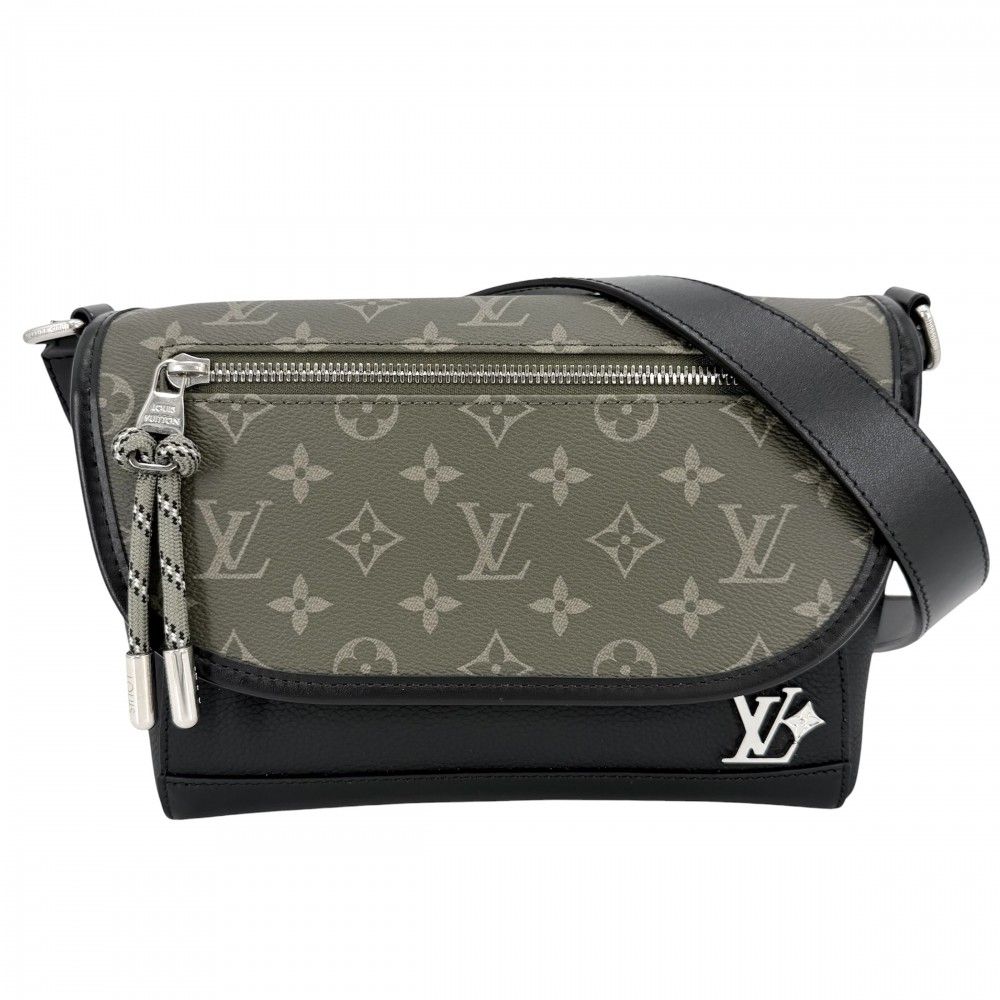 Louis Vuitton Shoulder Bag Pulse Messenger Crossbody Monogram Canvas Khaki