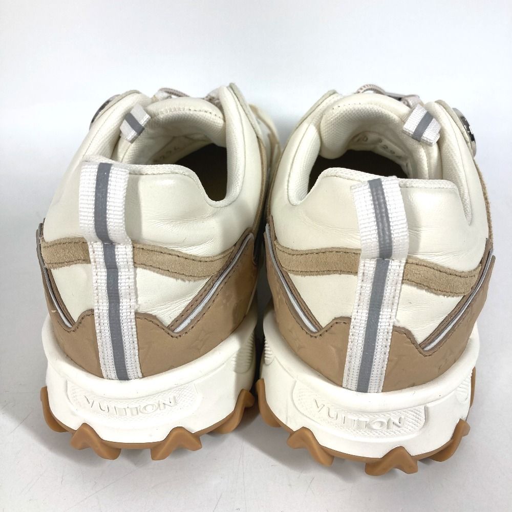 Louis Vuitton Sneakers LV Logo Shoes Leather Beige — view 7
