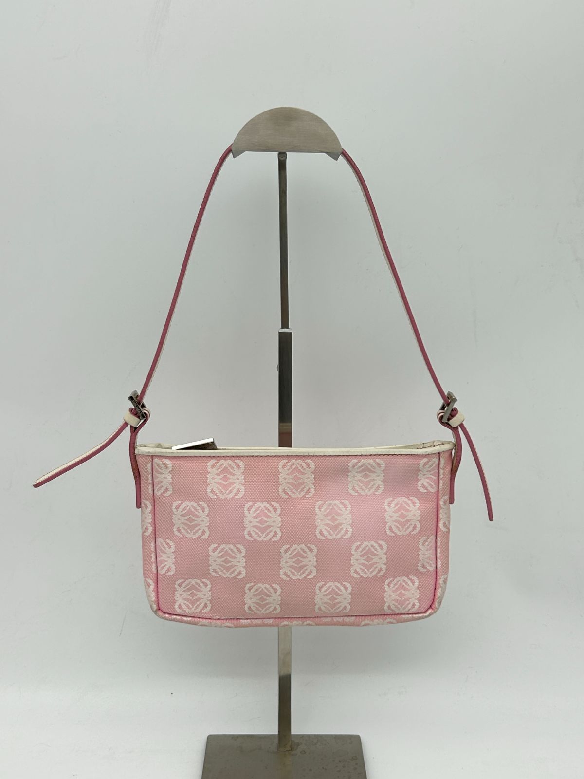 Loewe Handbag Anagram Pink — view 2